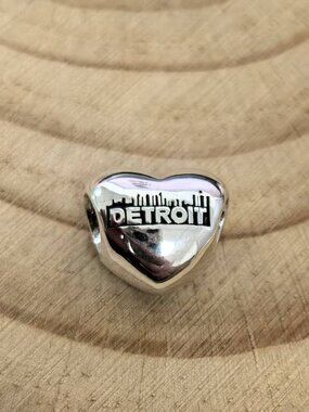 Pandora DETROIT Exclusive Heart Charm Travel Pendant, S925 Silver Jewelry